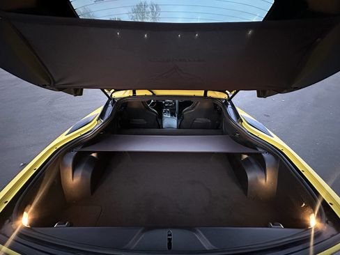 Used 2016 Chevrolet Corvette Stingray Coupe image 21