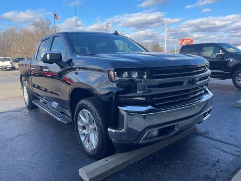 Used 2019 Chevrolet Silverado 1500 LTZ w/ LTZ Convenience Package image 10