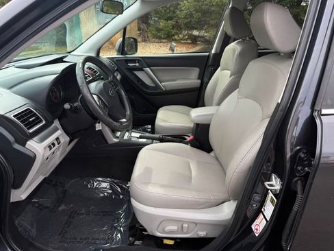 Used 2016 Subaru Forester 2.5i Limited image 6