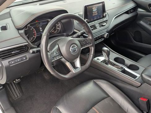 Used 2022 Nissan Altima 2.5 SR FWD image 32