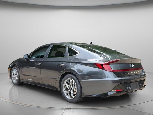 Used 2023 Hyundai Sonata SEL w/ Convenience Package FWD image 6
