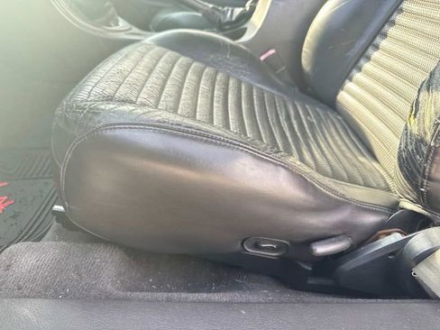 Used 2004 Ford Mustang Mach 1 image 21