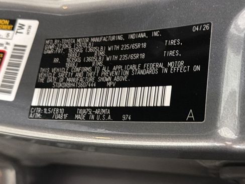 Used 2026 Toyota Highlander XLE AWD/4WD image 11