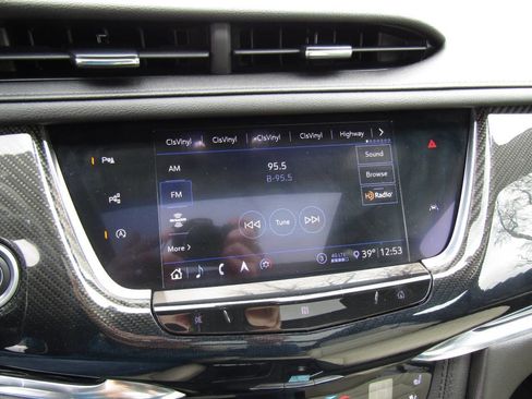 Used 2020 Cadillac XT6 Sport image 14