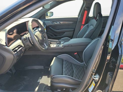 New 2026 Cadillac CT5 V RWD image 9