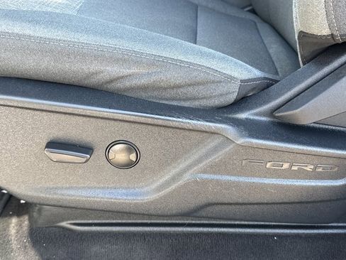 Used 2025 Ford F250 XLT w/ FX4 Off-Road Package image 13