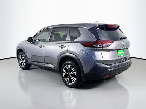 Used 2023 Nissan Rogue SV FWD image 7