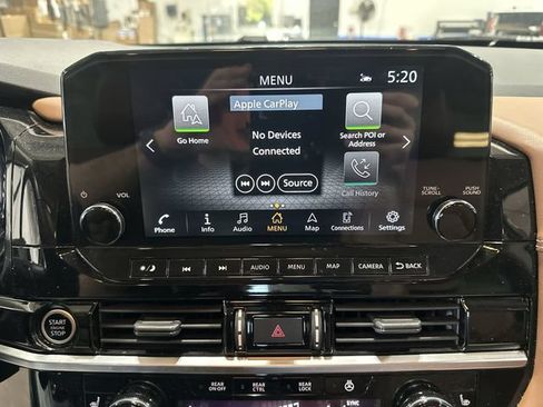 Used 2022 Nissan Pathfinder Platinum w/ Cargo Package AWD/4WD image 16
