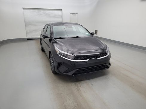 Used 2024 Kia Forte LXS w/ LXS Technology Package FWD image 14