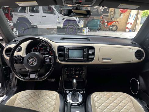 Used 2019 Volkswagen Beetle 2.0T Final Edition SEL FWD image 8