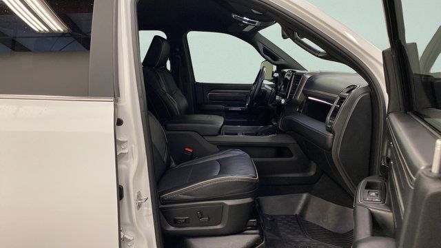 Used 2022 RAM 3500 Limited AWD/4WD image 31