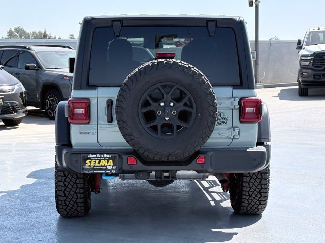 Used 2024 Jeep Wrangler Unlimited AWD/4WD image 6