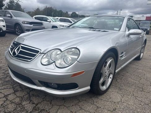 Used 2005 Mercedes-Benz SL 500 w/ AMG Sport Pkg image 3