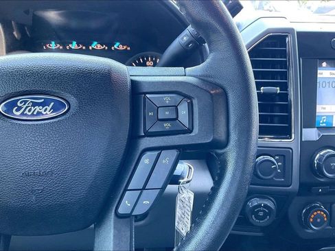 Used 2018 Ford F150 XLT w/ Equipment Group 302A Luxury AWD/4WD image 11