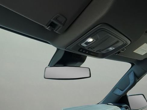 Used 2023 Chevrolet Silverado 1500 LTZ image 28