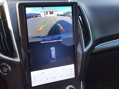 Certified 2024 Ford Edge ST-Line image 23