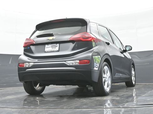 Used 2020 Chevrolet Bolt LT FWD image 38