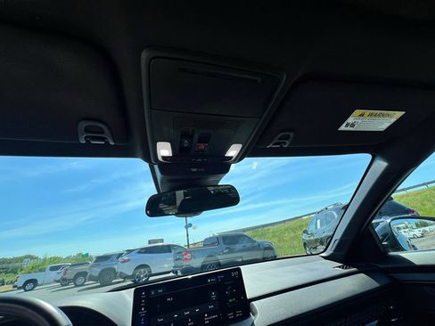 Used 2023 Honda Accord Sport image 43