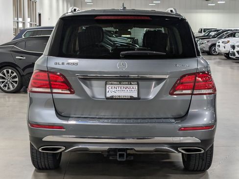Used 2019 Mercedes-Benz GLE 400 4MATIC image 4