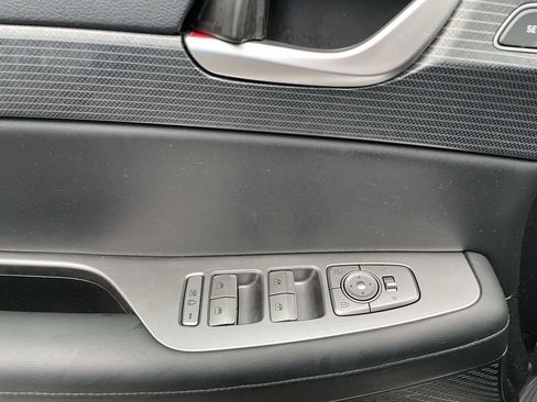 Used 2023 Hyundai Palisade Limited AWD/4WD image 19