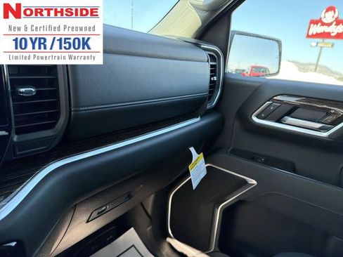 New 2026 GMC Sierra 1500 SLE image 24