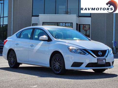 Used 2019 Nissan Sentra S FWD image 1