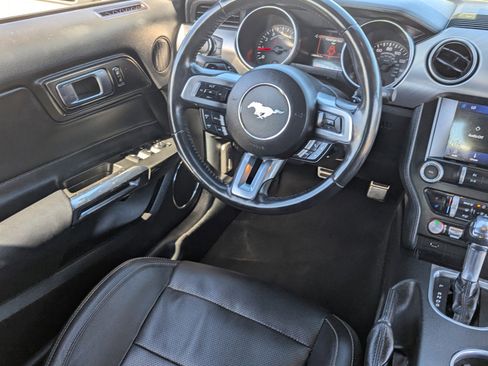 Used 2021 Ford Mustang Premium image 15