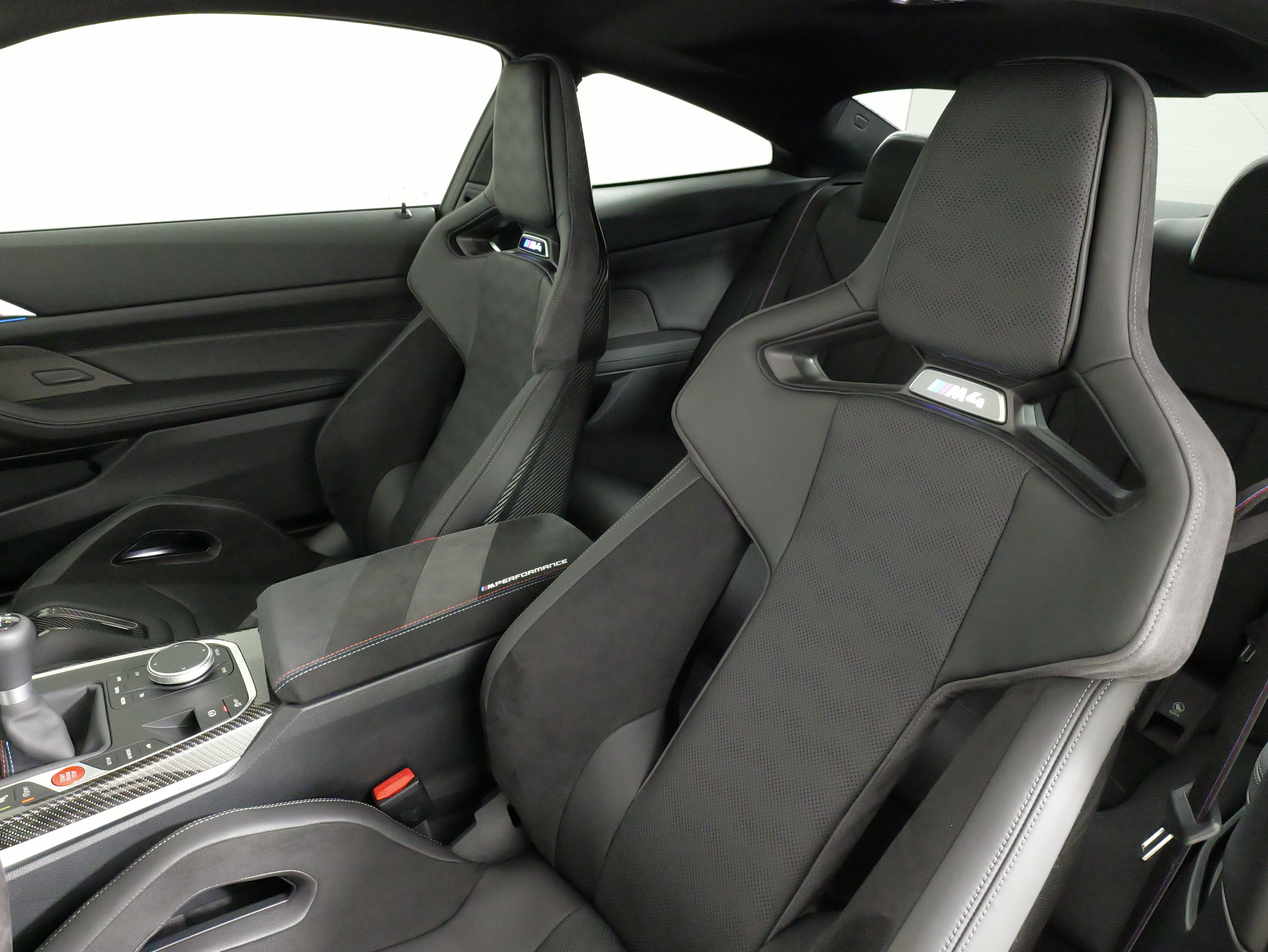Used 2025 BMW M4 Coupe w/ M Carbon Exterior Package RWD image 39