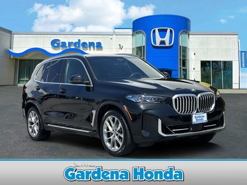 Used 2024 BMW X5 xDrive40i w/ Premium Package AWD/4WD image 1