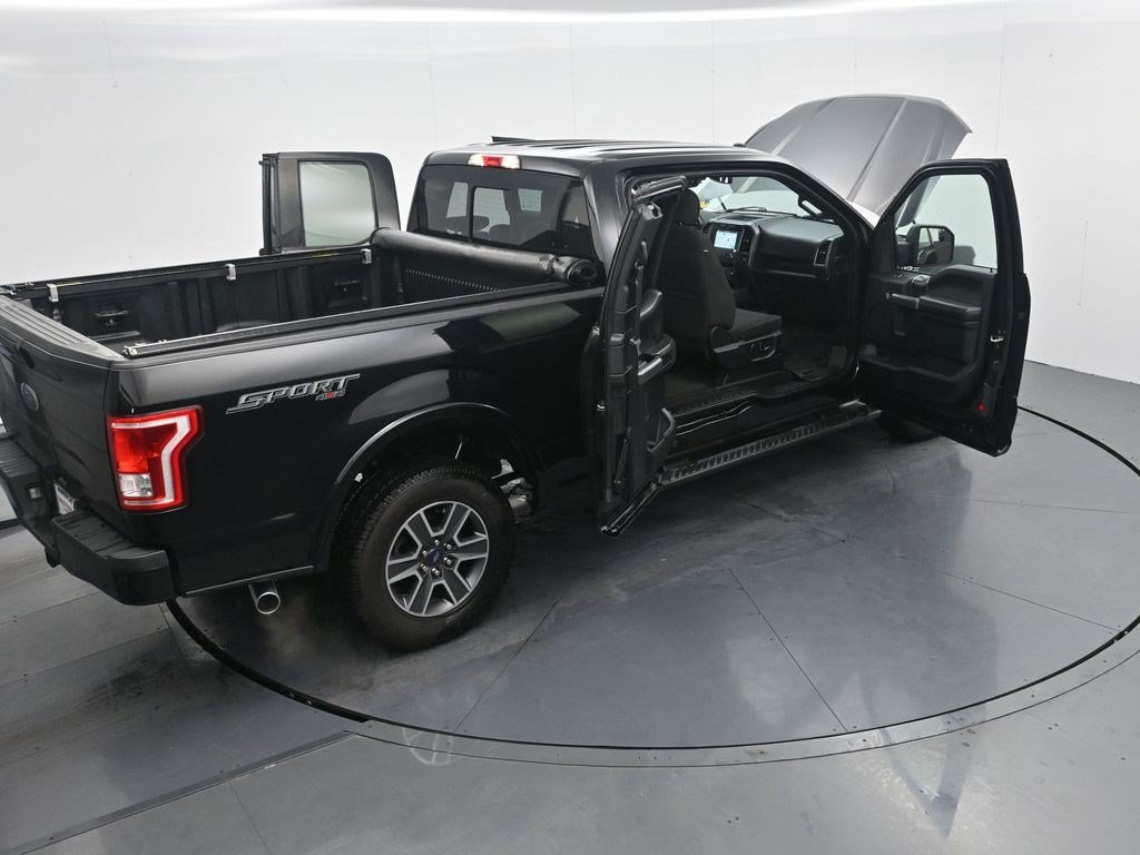 Used 2017 Ford F150 XLT w/ Equipment Group 302A Luxury AWD/4WD image 33