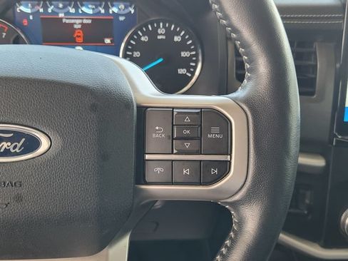 Used 2023 Ford Expedition XLT RWD image 29