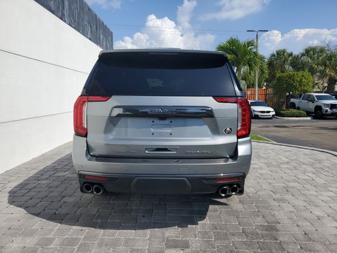 Used 2023 GMC Yukon Denali Ultimate image 4