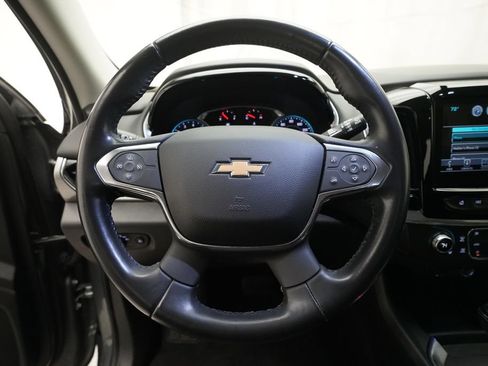 Used 2019 Chevrolet Traverse LT FWD image 4