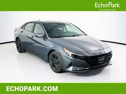 Used 2023 Hyundai Elantra SEL