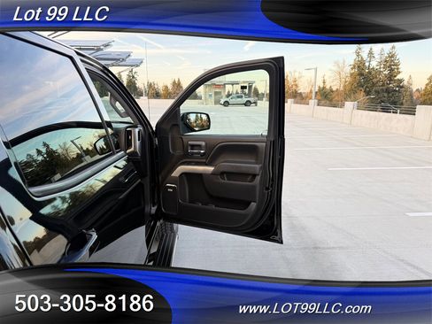 Used 2018 Chevrolet Silverado 1500 LTZ Z71 w/ Midnight Edition image 41