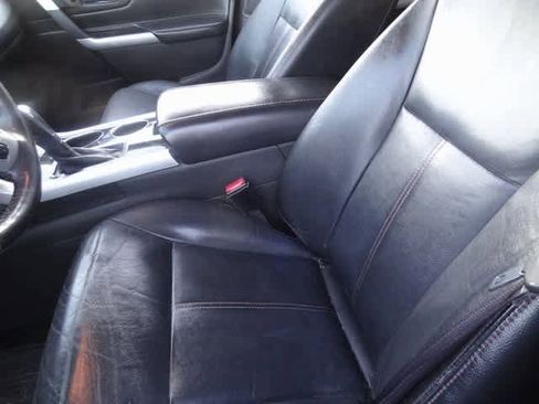 Used 2013 Ford Edge Limited image 6