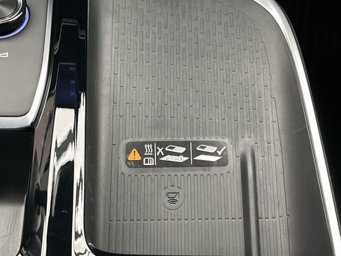 New 2026 Buick Enclave Sport Touring w/ Power Package AWD/4WD image 26