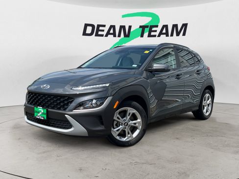 Certified 2023 Hyundai Kona SEL w/ Winter Weather Package AWD/4WD image 4
