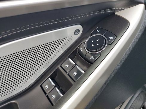 Used 2023 Ford Explorer Limited w/ Limited Technology Package image 21