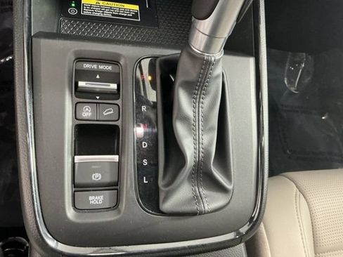 Used 2024 Honda CR-V EX-L image 18