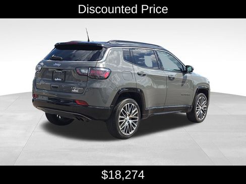 Used 2022 Jeep Compass Limited w/ Elite Group AWD/4WD image 3