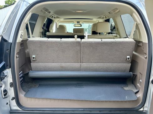 Used 2015 Lexus GX 460 Luxury w/ Preferred Accessory Package AWD/4WD image 15