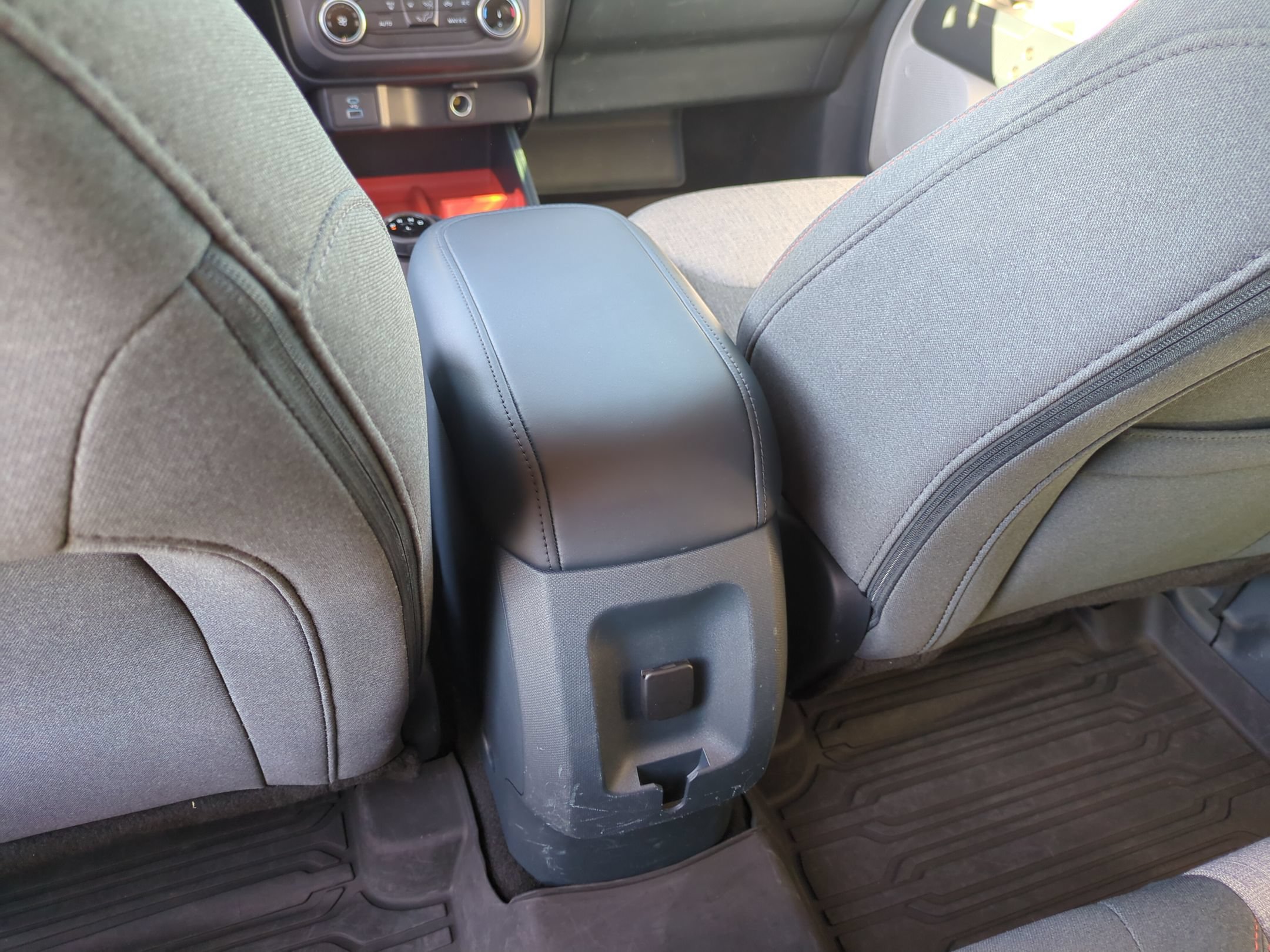 Used 2024 Ford Maverick XLT FWD image 31