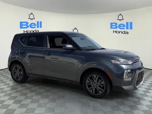 Used 2021 Kia Soul S FWD image 6