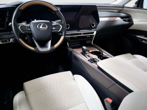 Used 2025 Lexus RX 450h AWD w/ Convenience Package image 20