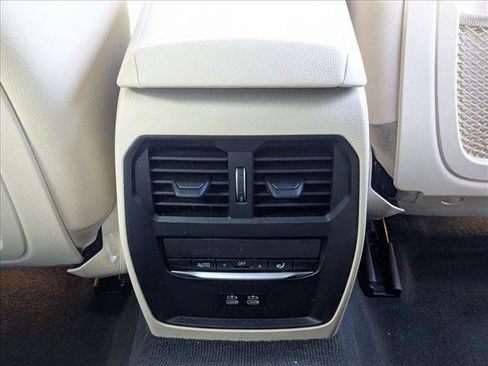 Certified 2022 BMW 430i Convertible w/ Convenience Package image 16