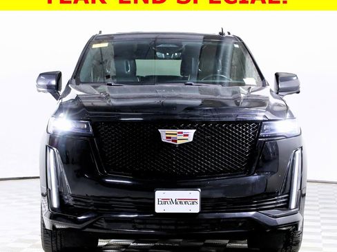 Used 2021 Cadillac Escalade ESV Sport w/ Driver Assist Tech Package image 2