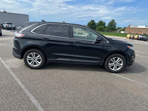 Used 2018 Ford Edge SEL w/ Equipment Group 201A FWD image 5