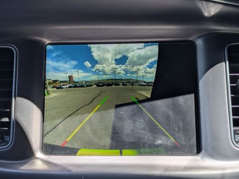 Used 2022 Dodge Charger Scat Pack RWD image 16