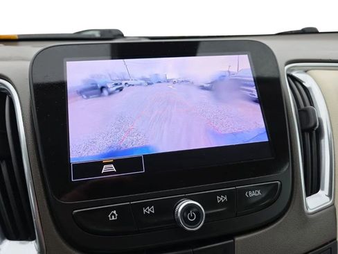 Used 2023 Chevrolet Malibu LT image 24